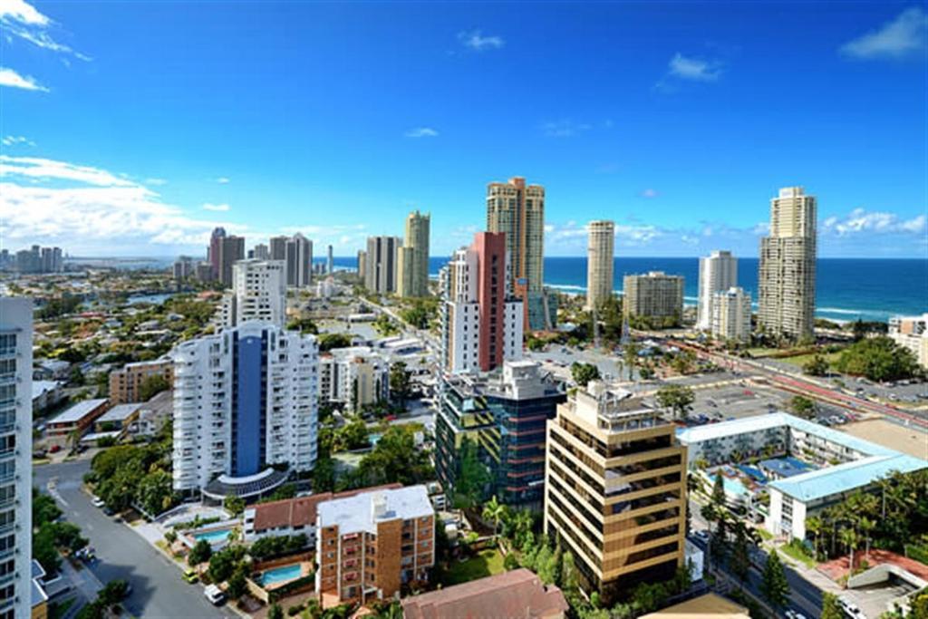 Condor Apartments By Gold Coast Premium Exterior foto