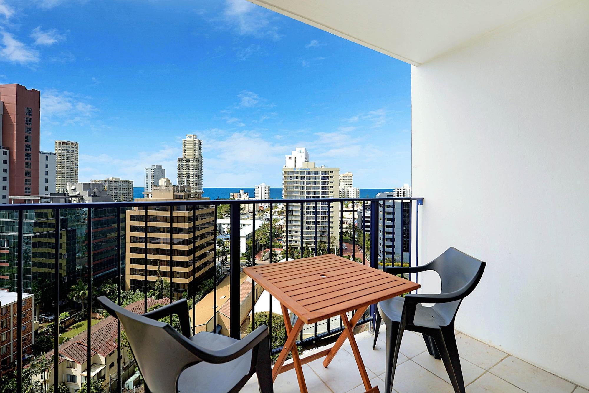 Condor Apartments By Gold Coast Premium Exterior foto