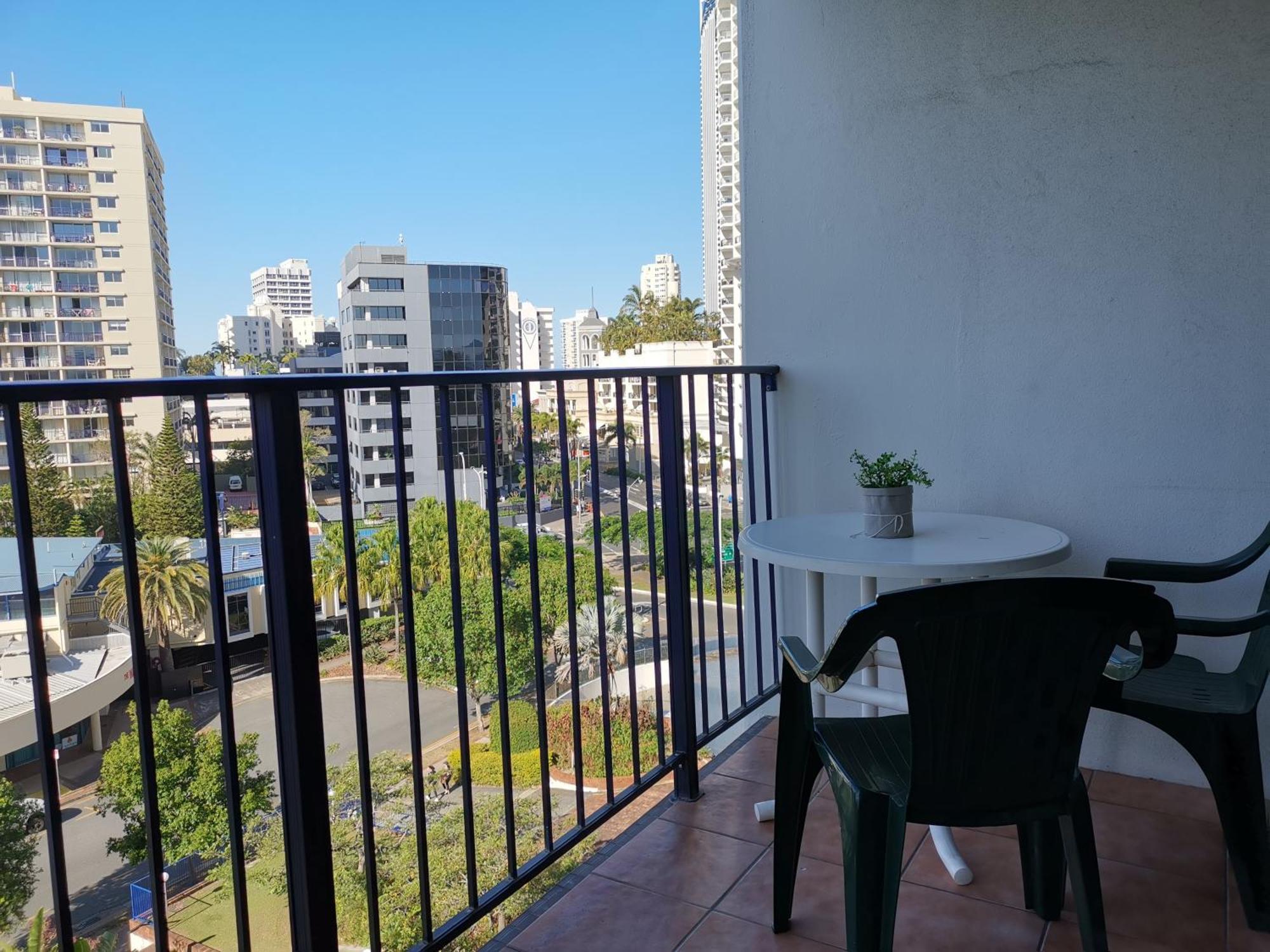 Condor Apartments By Gold Coast Premium Exterior foto